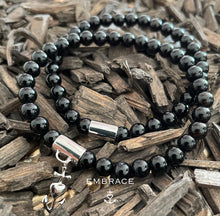 Afbeelding in Gallery-weergave laden, Onyx armband met bedel
